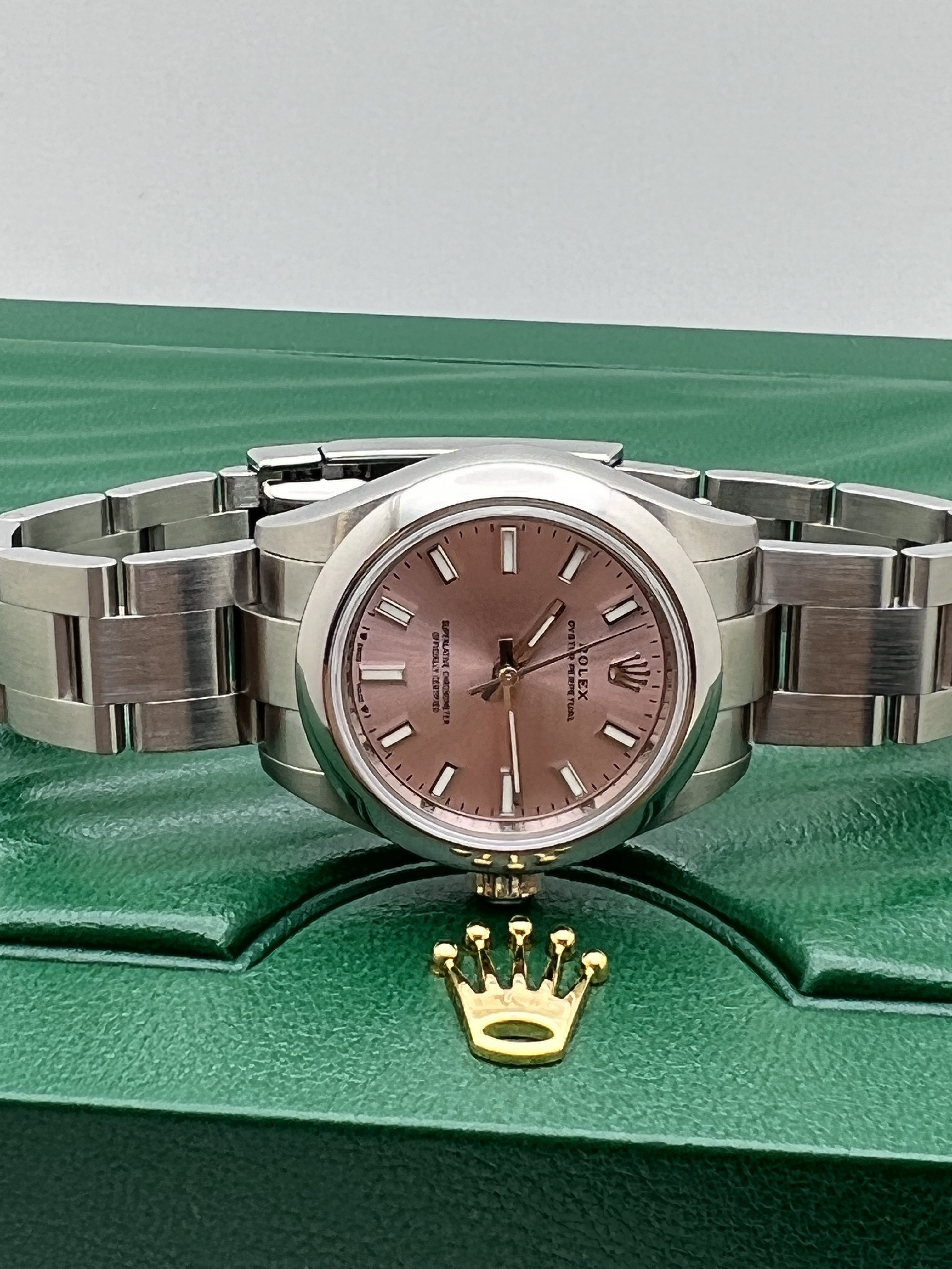 2023 Pristine Rolex Oyster Perpetual 28 276200 Pink Dial Steel