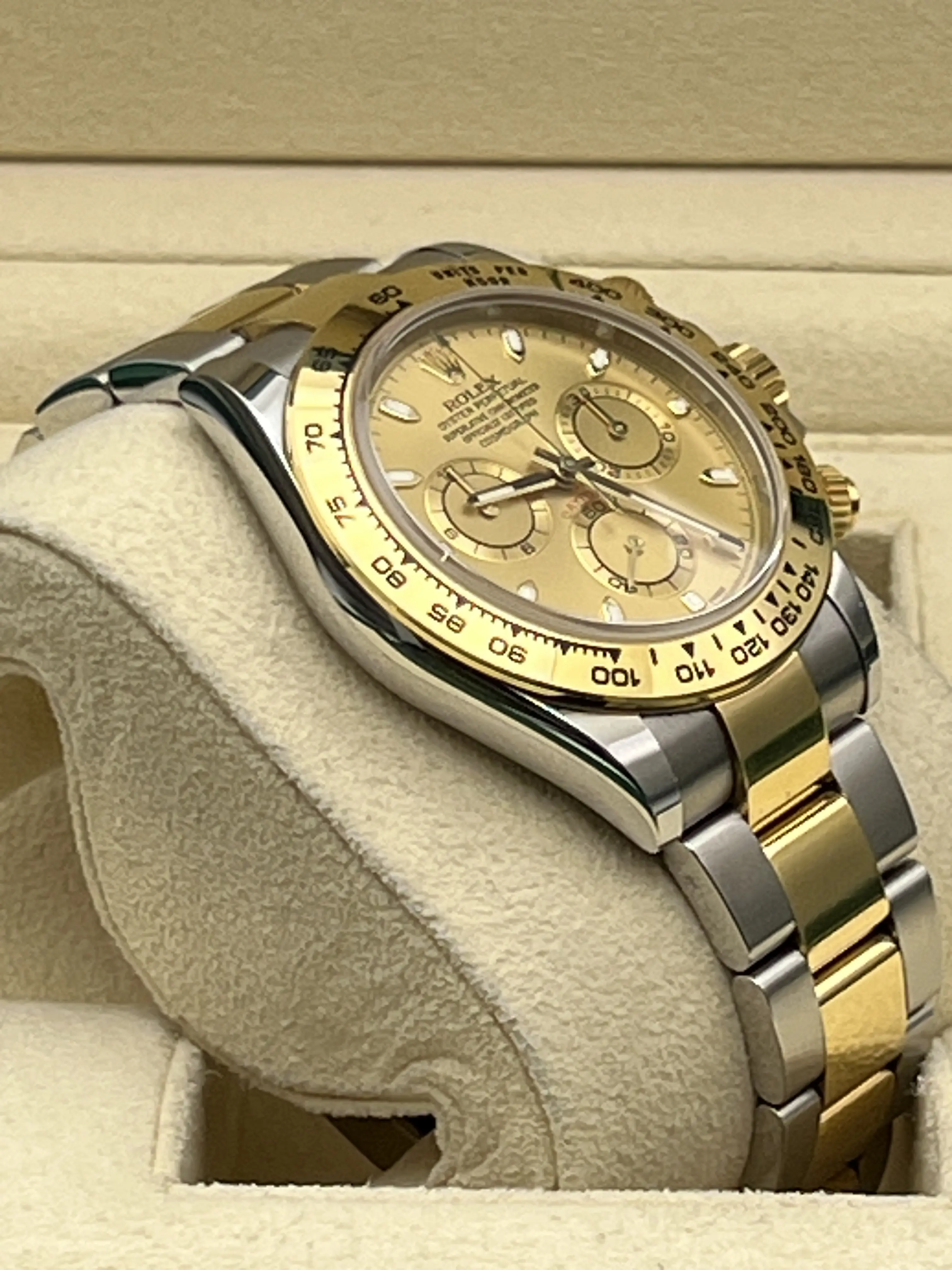 Rolex Daytona 116503 40mm 18K Two Tone Champagne Dial Box