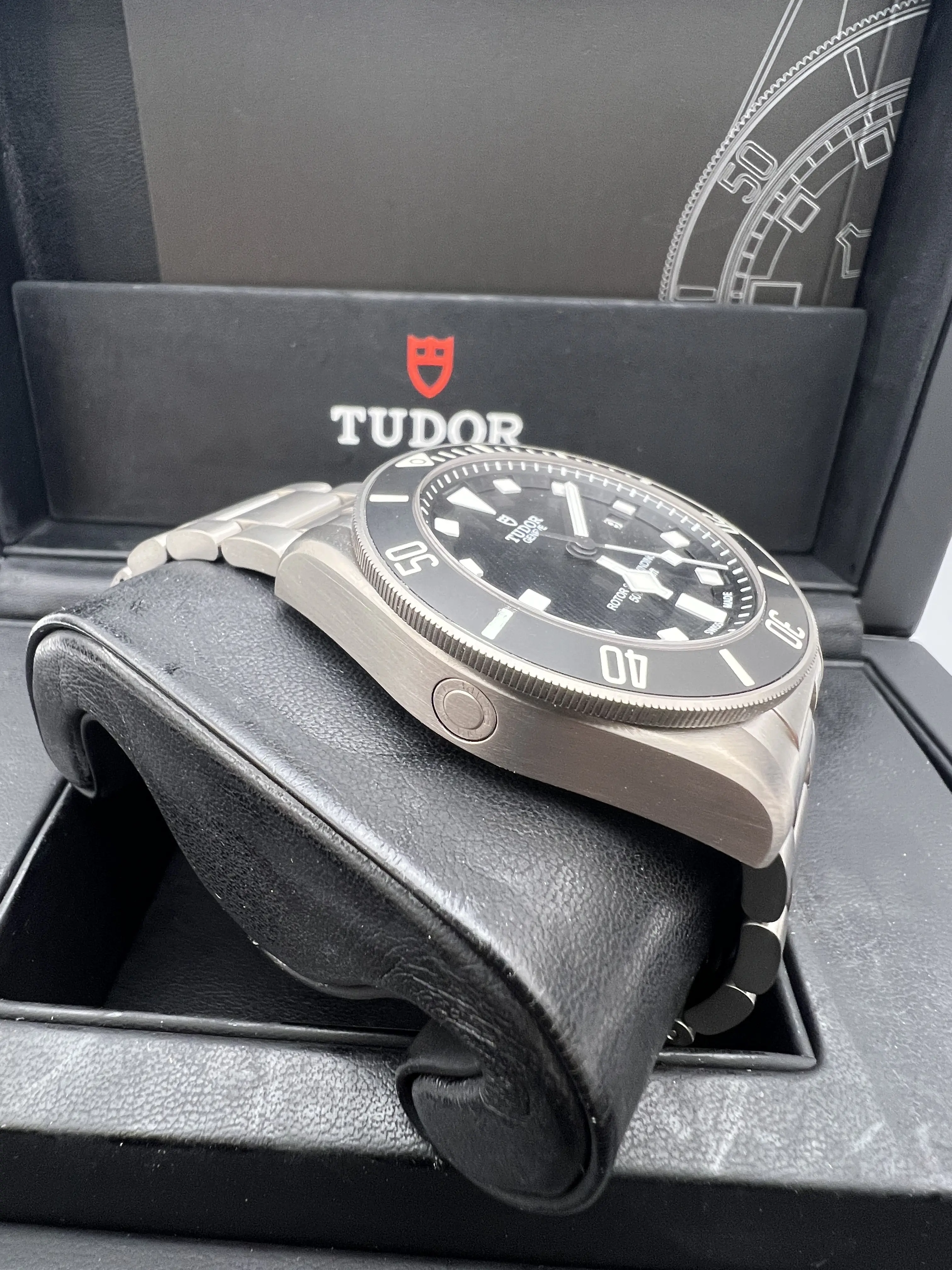 Tudor Pelagos 25500TN 42mm Black Bezel Dial Extra Strap Box Papers