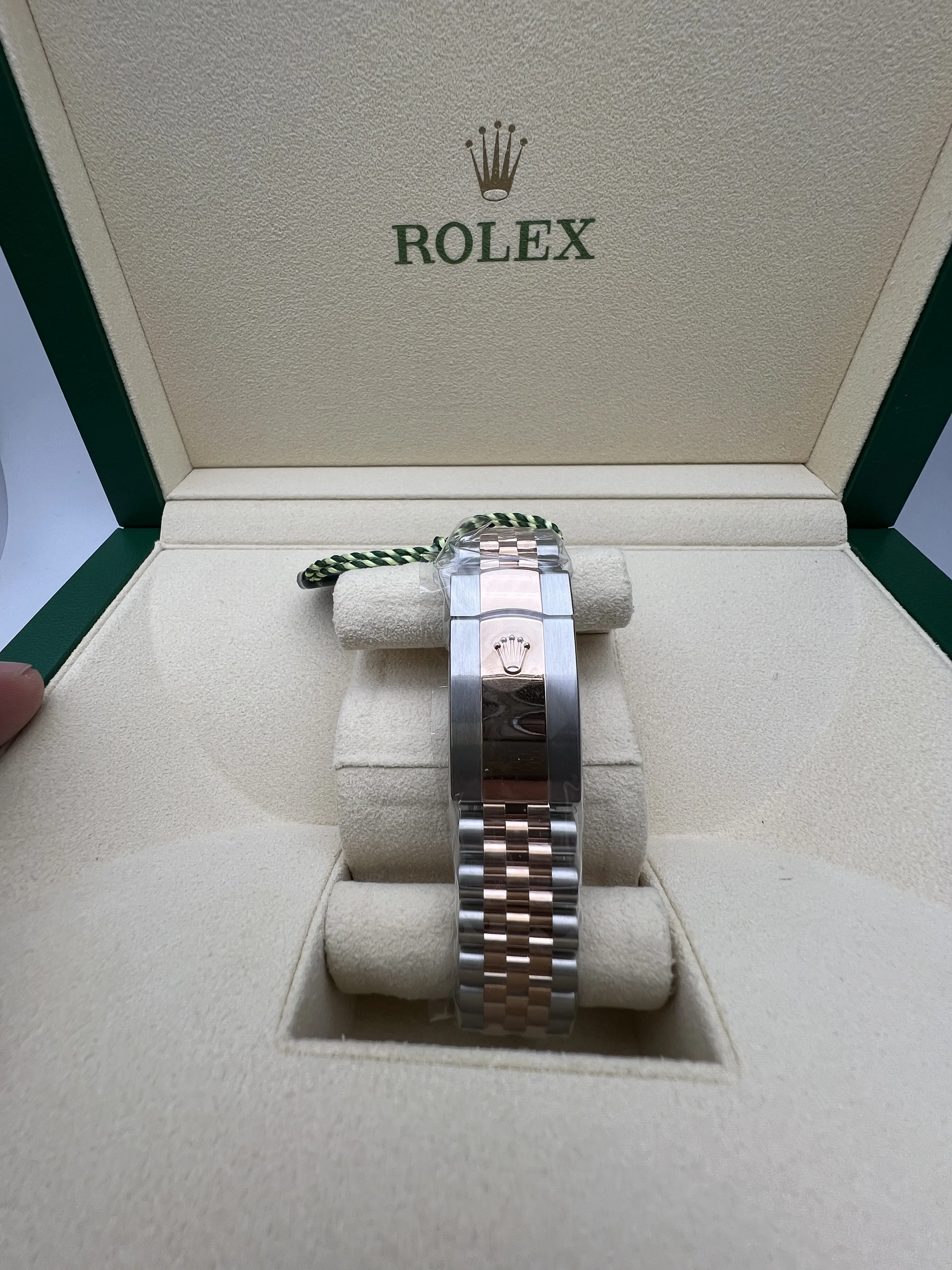 Rolex Datejust 36mm 126231 18K Rose Gold Steel Chocolate Rolex Datejust 36mm 126231 18K Rose Gold Steel Chocolate