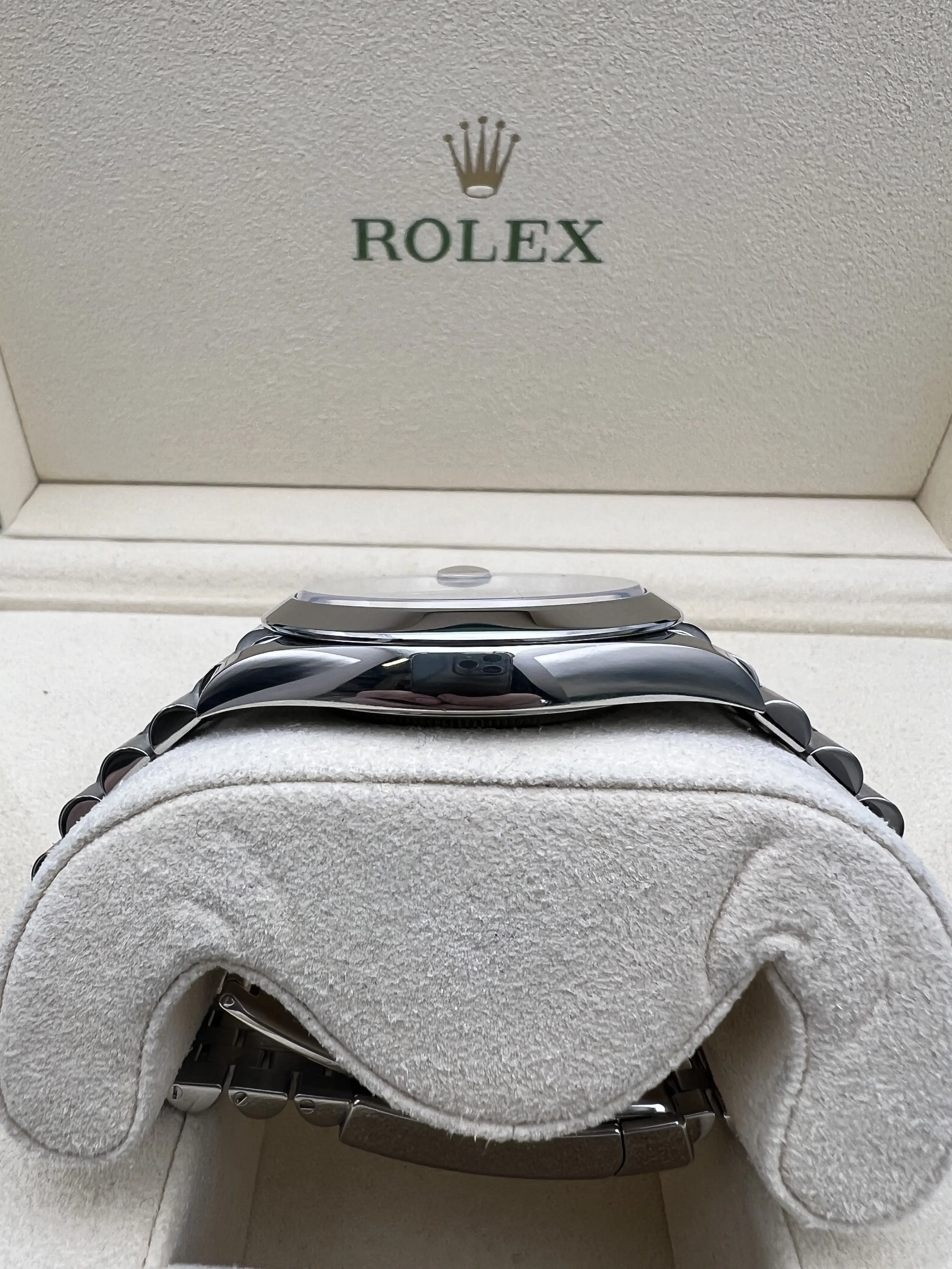 Rolex Datejust 41 126300 Rhodium Index Dial Smooth Bezel