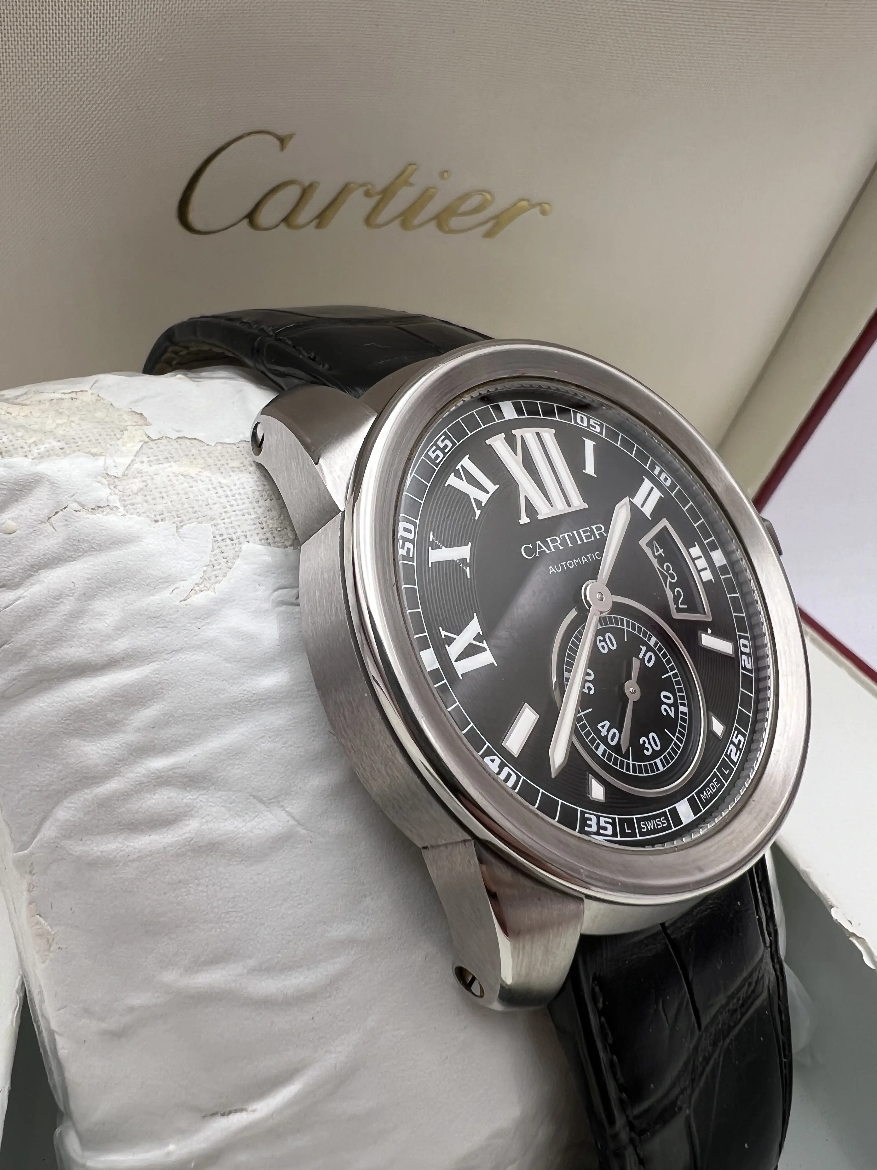 Cartier Calibre Black Dial Leather 42mm Men's Steel Watch Box