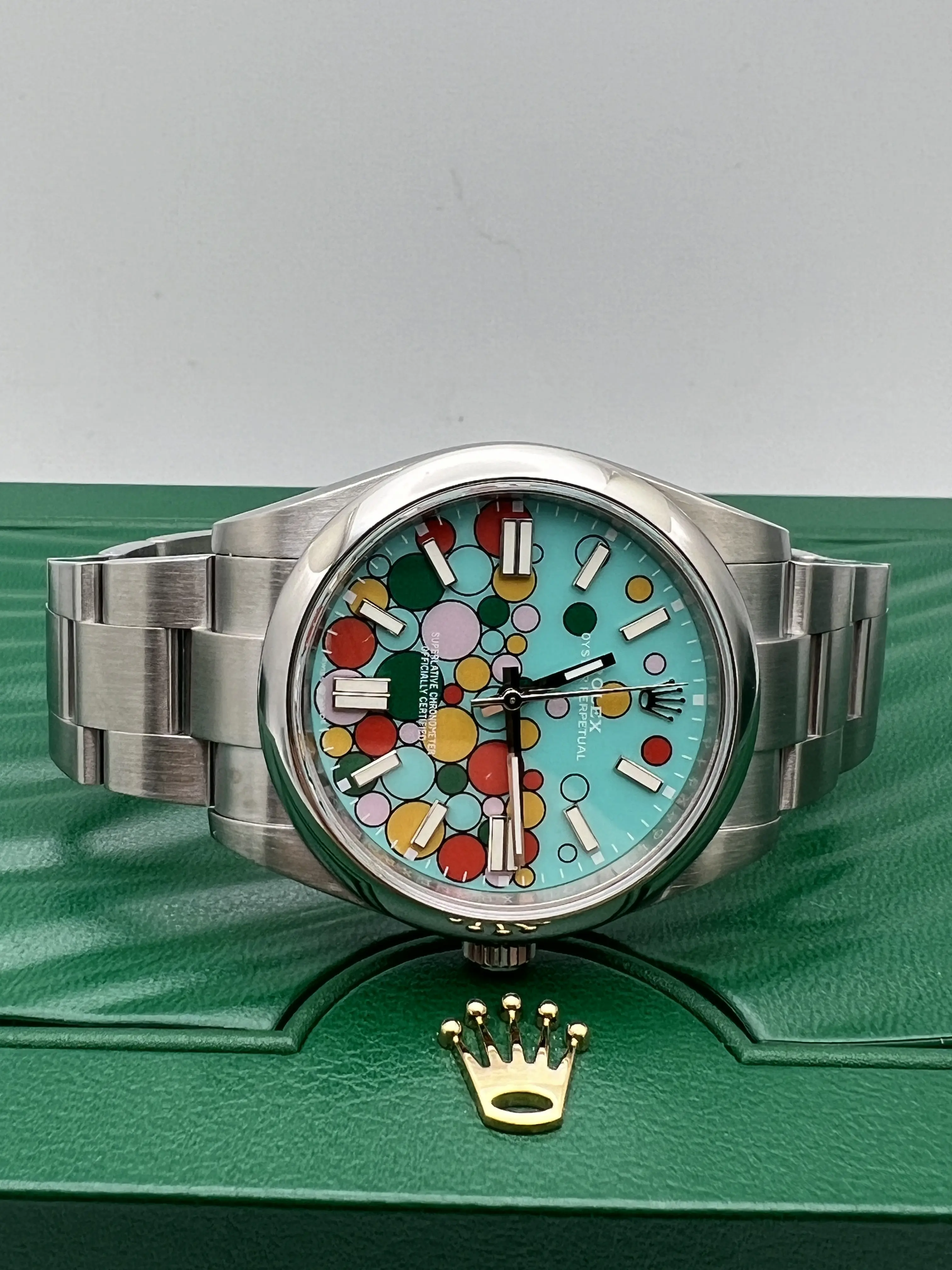 Rolex Oyster Perpetual 36 126000 Custom Celebration Dial Box