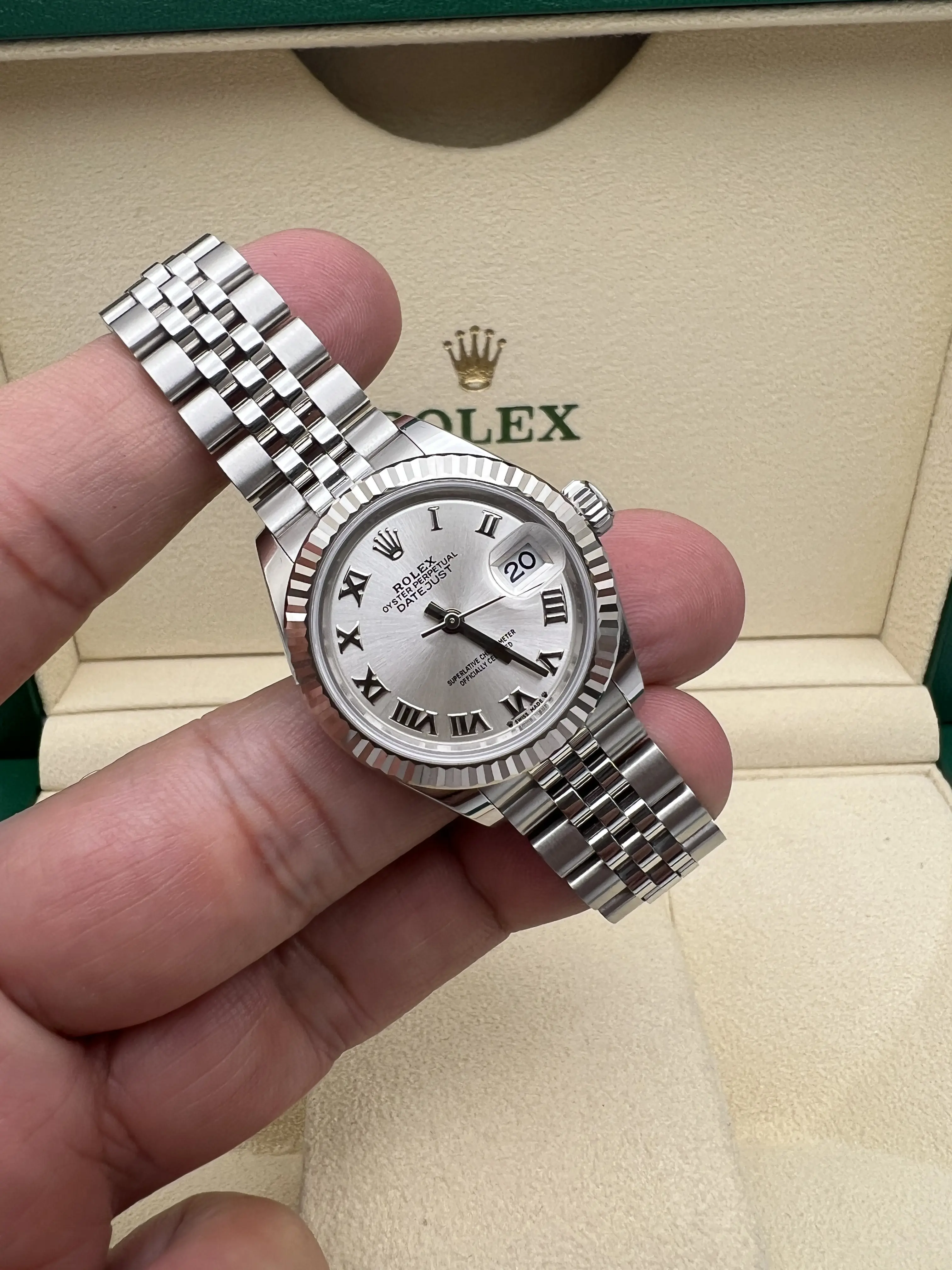 ROLEX 279174 ブレスレットリンク Rolex Lady-Datejust 28 279174 Pink Diamond Fluted White Gold