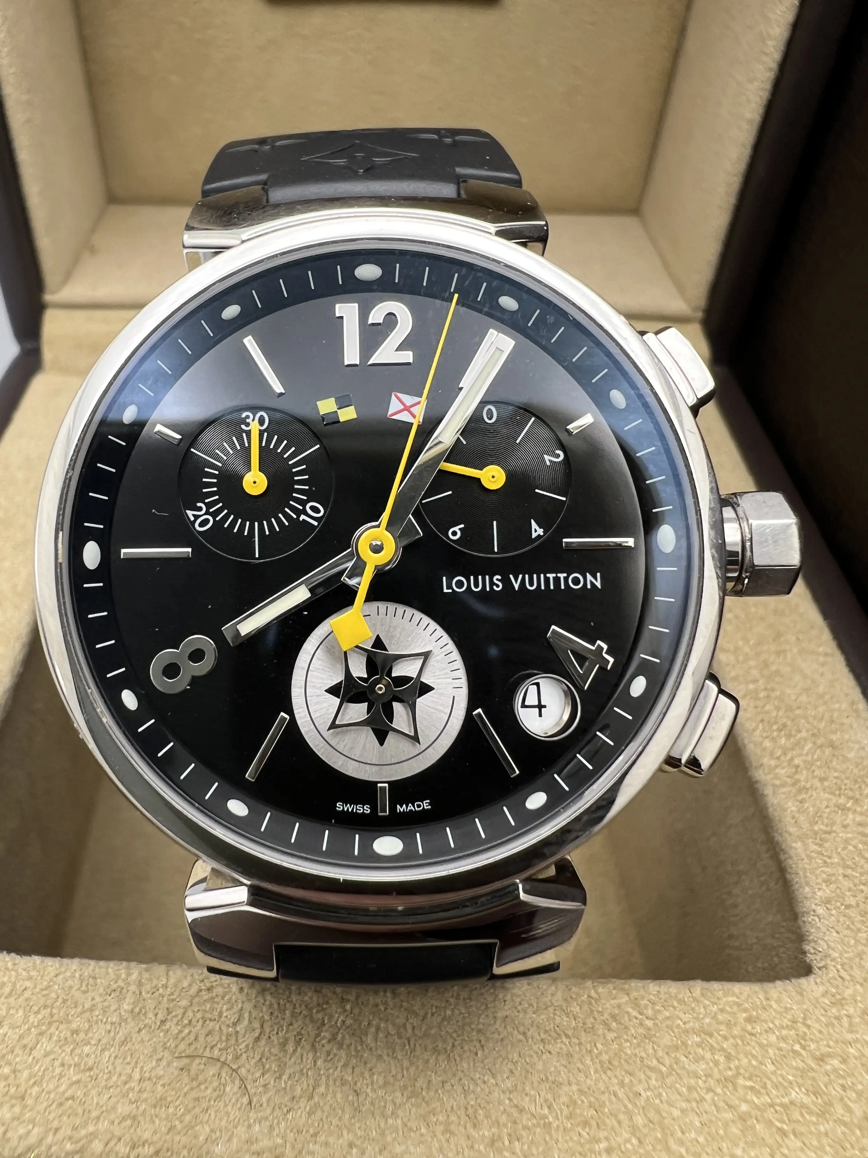 Louis Vuitton Tambour Lovely Cup Q11BG Black Chronograph  display picture 1