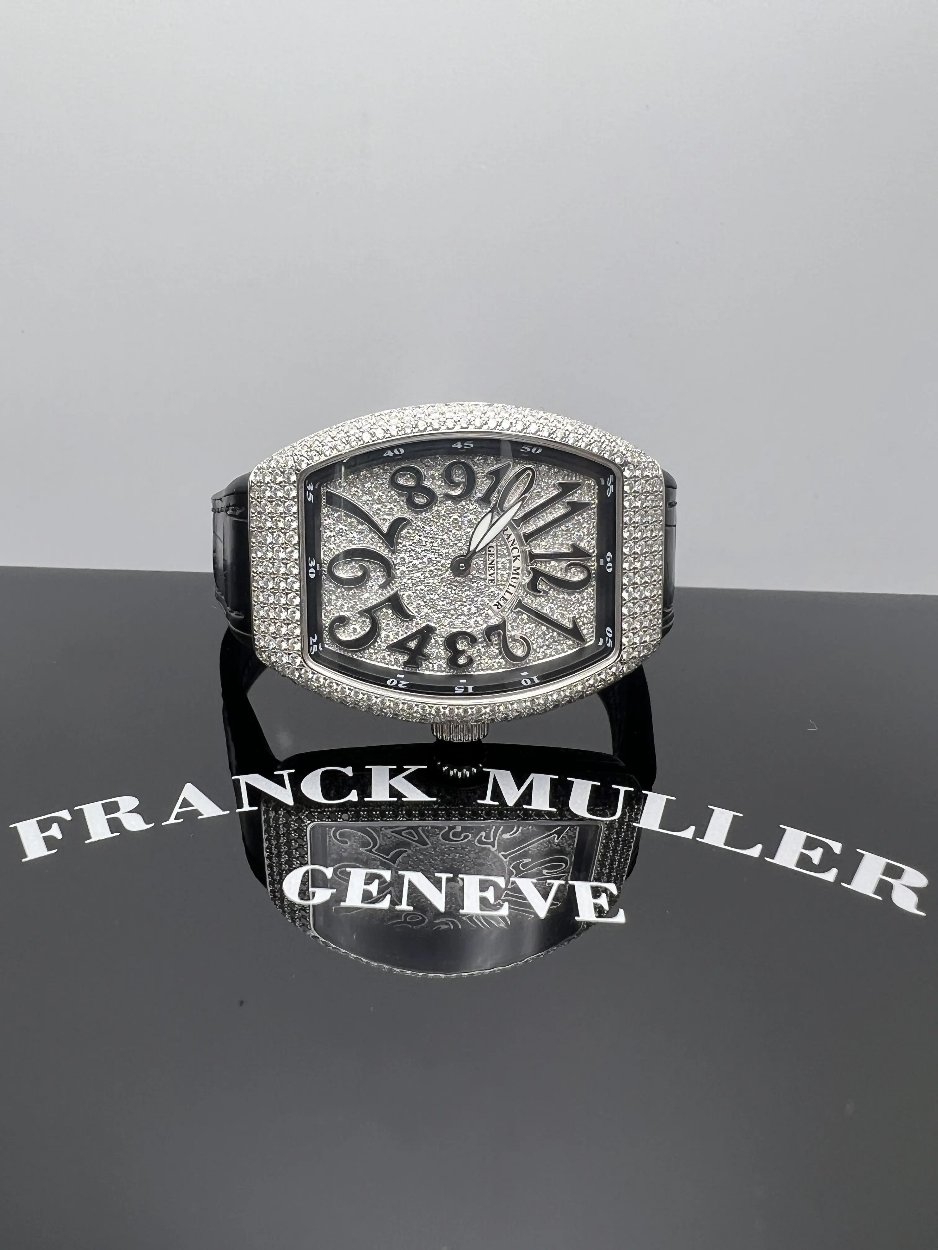 Franck Muller Vanguard V35QZDCD Full Factory Diamond Black Roman