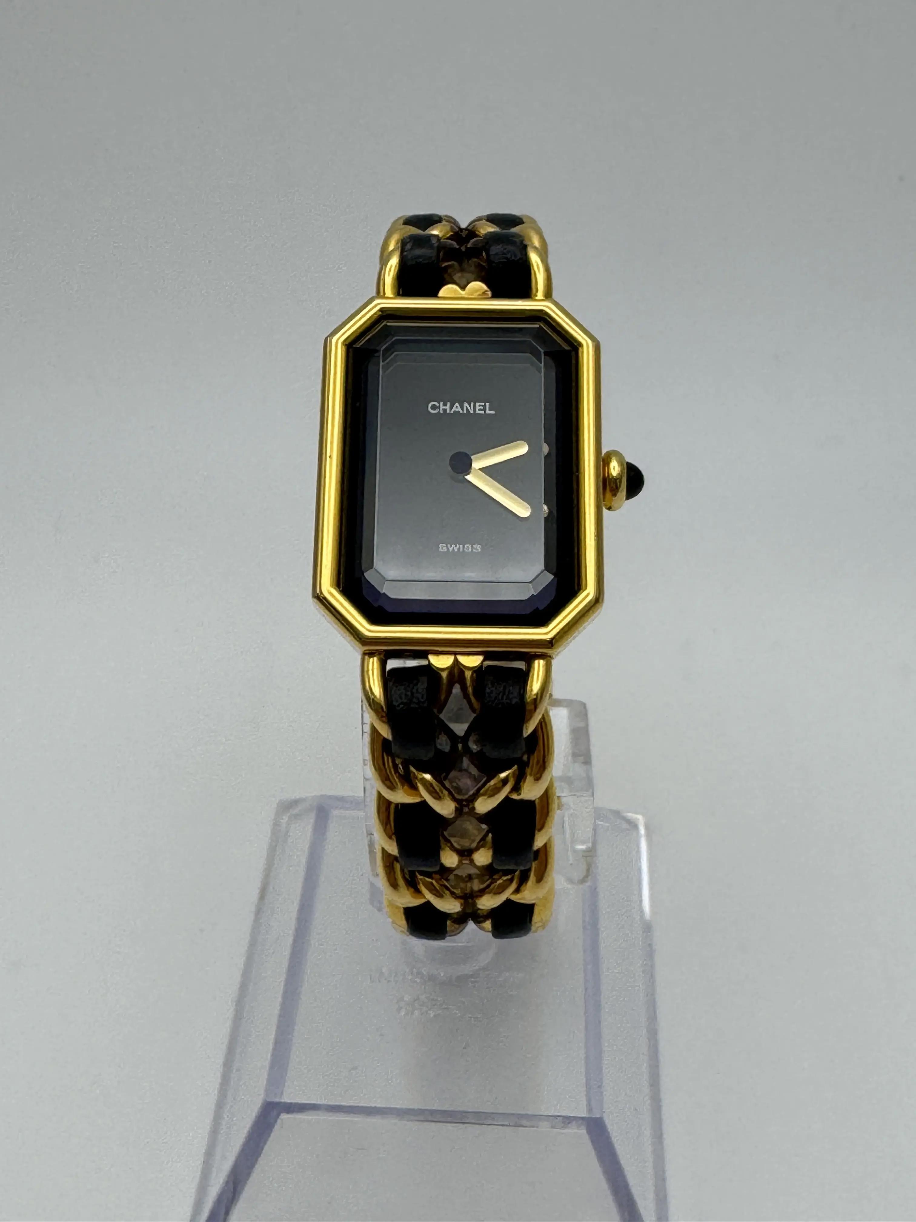 CHANEL Premier H0001 L Black 20 x 26mm Gold Leather Ladies Quartz