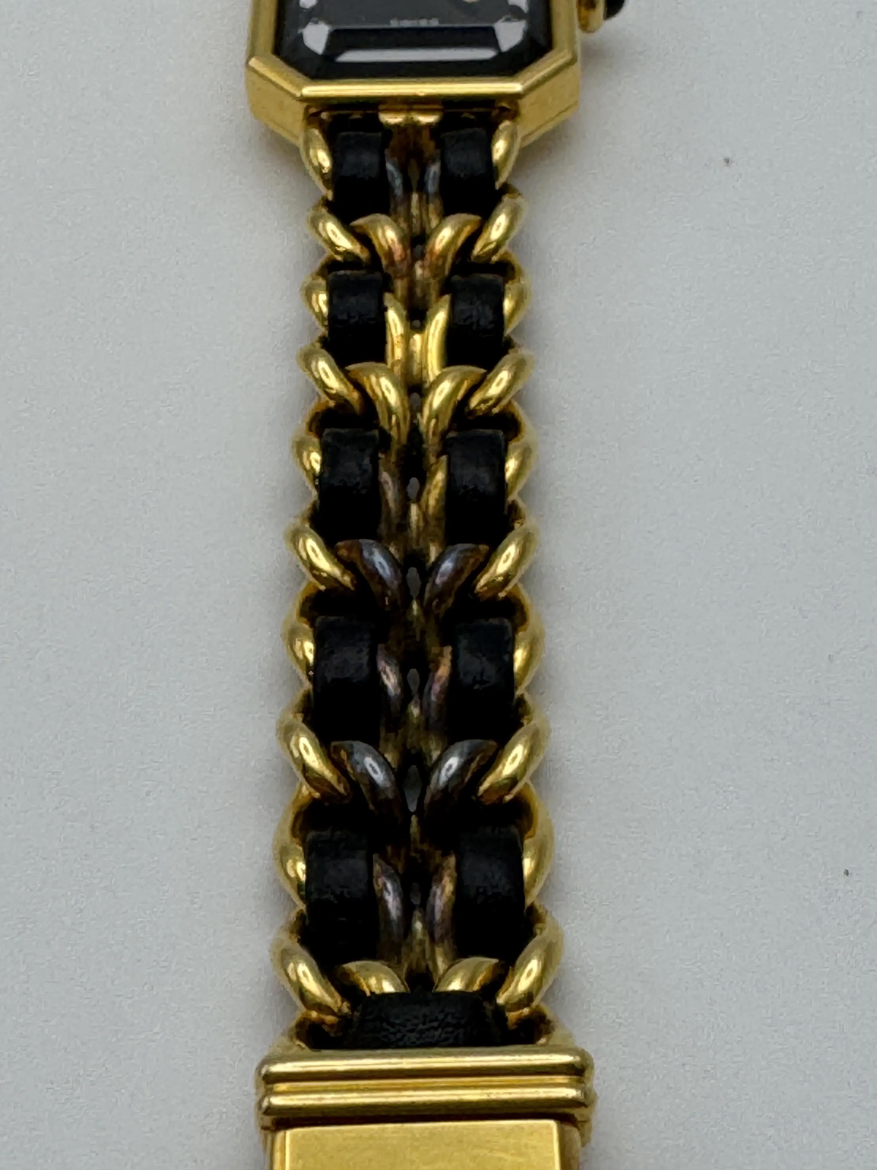 CHANEL Premier H0001 L Black 20 x 26mm Gold Leather Ladies Quartz